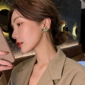 Creative Wild Irregular Love Earrings Simple Heart-shaped Earrings Jewelry Female. 