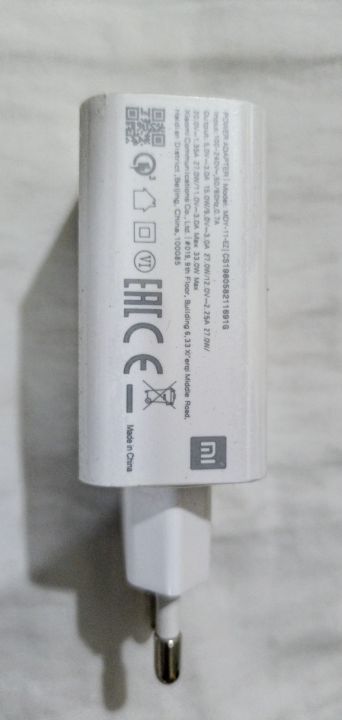 MI%2033W%20FAST%20CHARGER%20+%20FREE%20C-TYPE%20CABLE%20%20%5B%20SUPPORT%20ULTRA%20FAST%20TURBO%20CHARGING%20%5D%20-%20Image%204