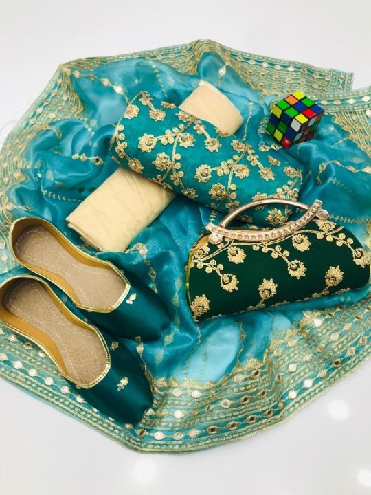Girl's%20Dream%20Fashion%20New%20Winter%20Collection%202023%20Dresses%20for%20Women's%203Pcs%20Suit%20Fancy%20Dress%20for%20girls%20Party%20Collection%205Pcs%20Dress%20Pearls%20Dori%20Work%20Crinkle%20Chiffon%20Shirt%20Heavy%20Embroidery%20Plain%20handmade%20work%20duapta%20Fancy%20Pealrs%20Work%20clutch%20And%20Fancy%20Gift%20Free%20-%20Image%205