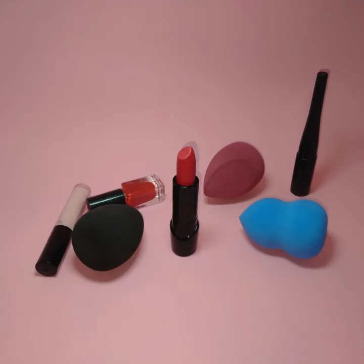 VADHARYA%20Beauty%20Blender%20Pack%20of%203%20Soft%20Makeup%20Sponge,%20Non-Latex%20Beauty%20Blenders,%20Foundation%20Blending%20Sponge,%20Cosmetic%20Facial%20Makeup%20Puff%20-%20Image%203