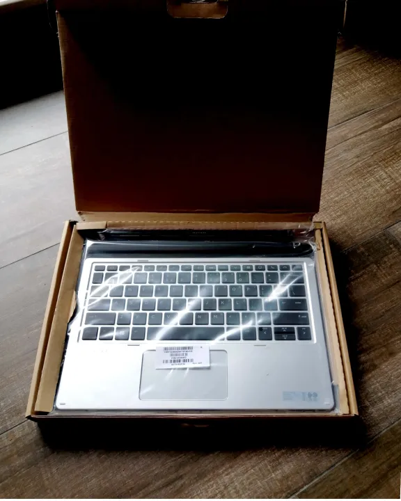 Hp%20Elite%20X2%201012%20G1%20G2%20Detachable%20keyboard%20-%20Image%205