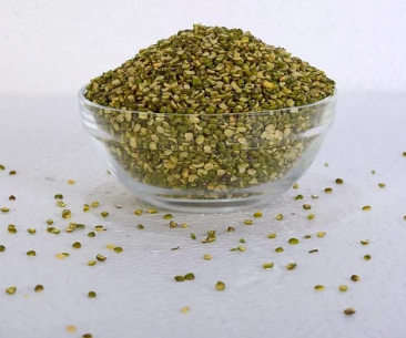 Daal%20Moong%20Chilka/Mung%20Chilka%20-%201%20Kg%20(Premium%20Grains)%20-%20Image%202