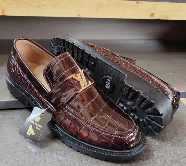 New Stylish Pumpy Shoes For Men