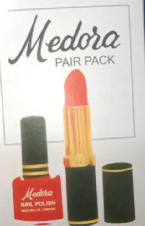 New%20Professional%20Makeup%202in1%20Lipsticks%20+%20Nail%20Polish%20Pair%20Pack%20%7C%20Long-Lasting%20&%20High-Pigment%20Lipstick%20%7C%20Trendy%20Nail%20Polish%20Shades%20%7C%20Perfect%20Combo%20for%20Girls%20&%20Women%20%7C%20Smooth%20&%20Matte%20Finish%20%7C%20Smudge-Proof%20&%20Chip-Resistant%20%7C%20Beauty%20Essentials%20for%20Daily%20&%20Par%20-%20Image%204