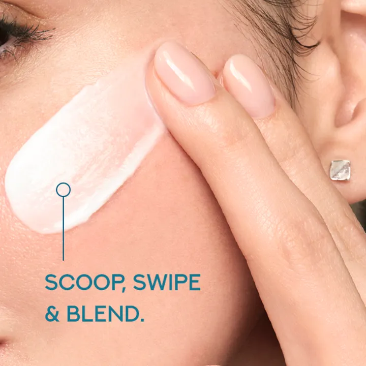 Pond's%20Light%20Moisturiser%20Cream%2075ML%20-%20Image%203