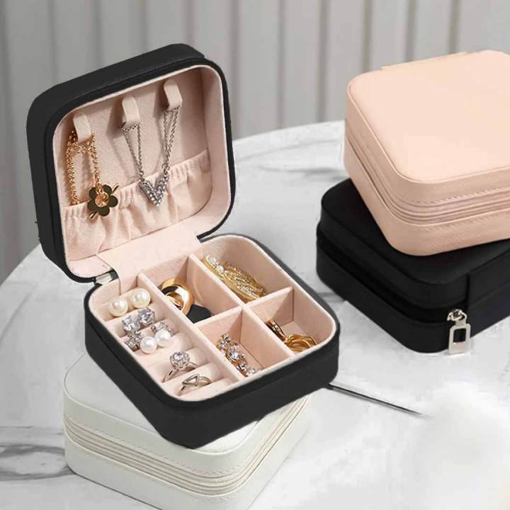 Travel Jewelry Case, Large Capacity Portable Small Jewellery Box, Mini Jewellery Travel Case with Zipper, Travel Jewelry Organizer for Earrings Rings Necklaces Etc, Great Gift for Women