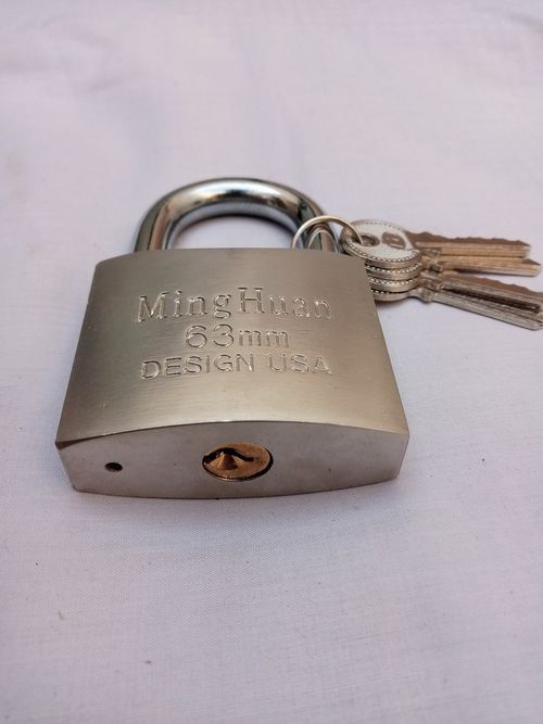 Top%20Security%20Pad%20Lock%2063mm%20Baras%20Cylinder%20For%20Doors,%20Gates%20and%20Shutters%20heavy%20Duty%20-%20Image%204