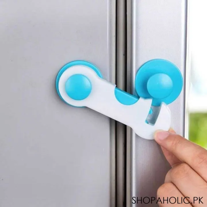 Cabinet%20safety%20lock%20-%20Image%202