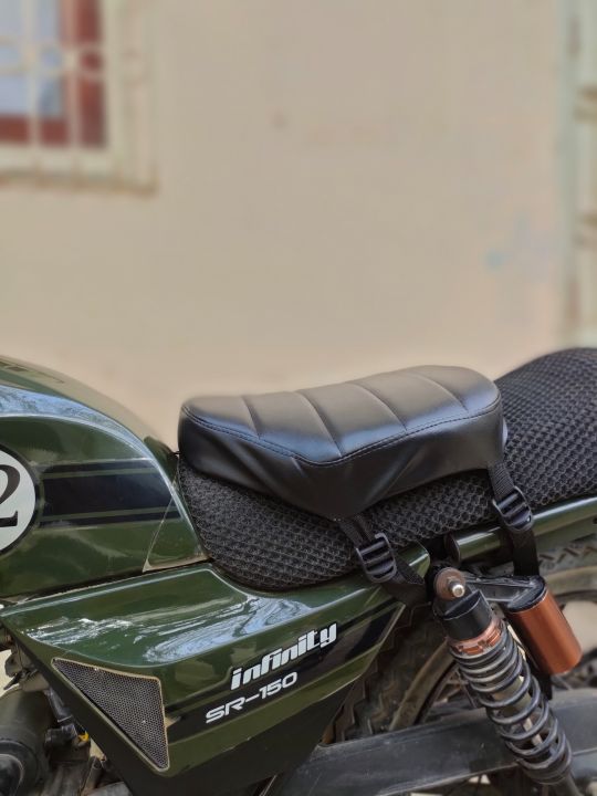 Universal%20Bike/Motorcycle%20Seat%20Cushion%20%7C%20Ergonomic%20&%20Comfortable%20%7C%20High%20Density%202-Inch%20Foam%20%7C%20For%20Back%20Pain%20&%20Long%20Rides%20%7C%20Easy%20Installation%20For%20All%20Bikes%2070cc%20100cc%20125cc%20150cc%20200cc%20-%20Image%205