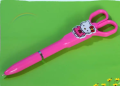 Scissor Pen With Rainbow/Kitty Shape Gel Pen Kids Student Gifts (1 Pc Random). 