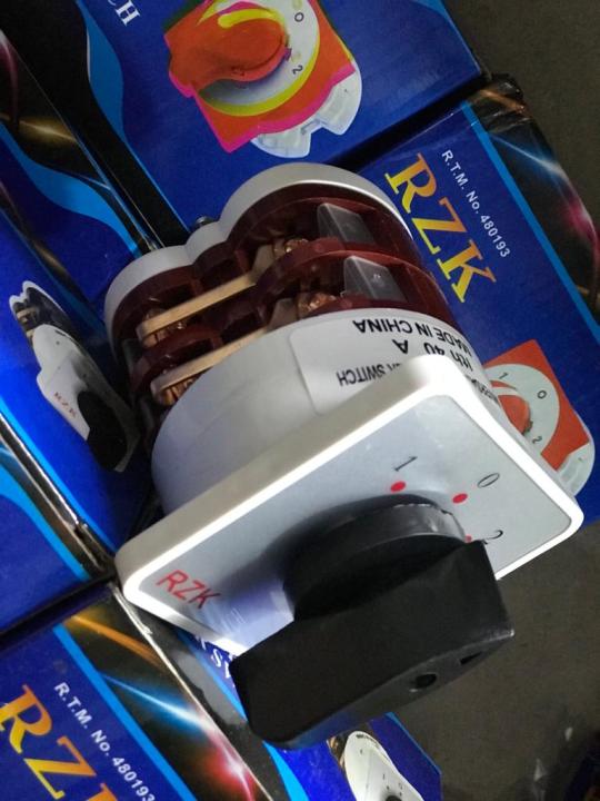 RZK%2040A%20Change%20Over%20Switch%202P%20100%25%20COPPER%20High%20Quality%20%7C%20Rotary%20Changeover%201-0-2%20For%202%20Meter%20%20Wapda%20Solar%20Generator%20%7C%20Change%20Over%20Switch%20-%20Image%203