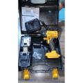 DEWALT 88V SCREW DRIVER & DRILL COPPER. 