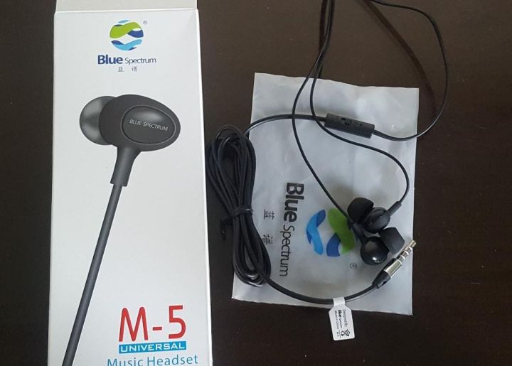 Blue%20Spectrum%20M5%20Black%20Handsfree%20%7C%20High-Quality%20Stereo%20Earphones%20with%20Deep%20Bass%20%7C%20High-Quality%20Wired%20Headphones%20for%20All%20Mobile%20Phones%20-%20Image%205