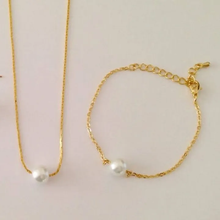 Single%20Pearl%20Moti%20Golden%20Chain%20Necklace%20+%20Bracelet%20for%20Girls%20-%20Image%206