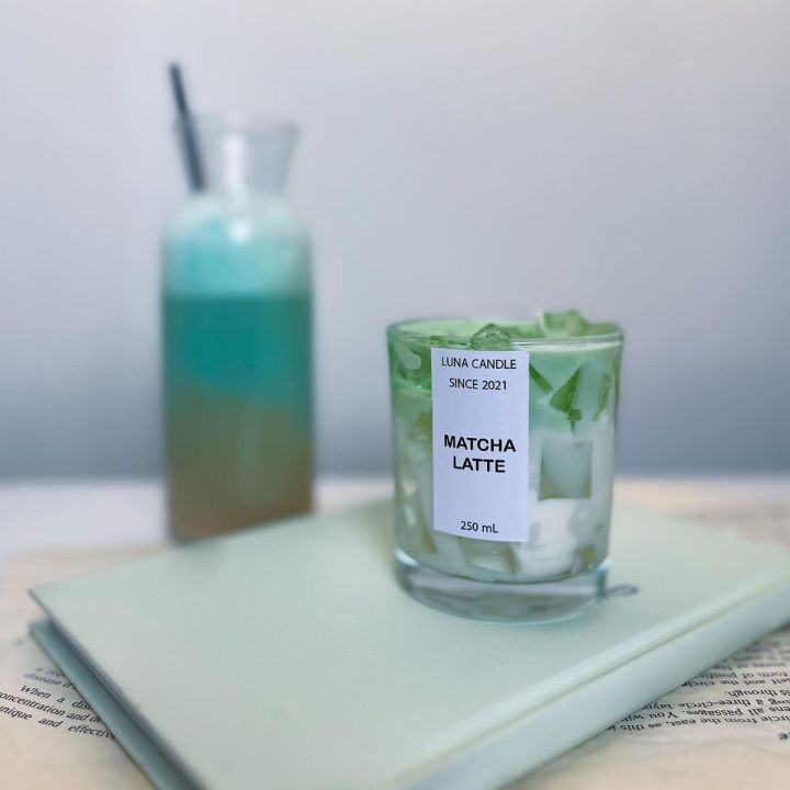 Matcha%20Latte%20Candle%20in%20Glass%20%E2%80%93%20Handmade%20Drink%20Style%20Decorative%20Candle%20%7C%20250ml%20-%20Image%202
