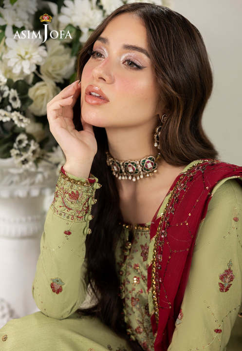 Asim%20Jofa%20Unstitched%20Embroidered%20Raw%20Silk%203%20Piece%20Suit%20For%20Women%20And%20Girls%20-%20Green-%20Collection:%20Izel%20-%20Designcode:%20Ajizl-04-Uns%20-%20Image%205