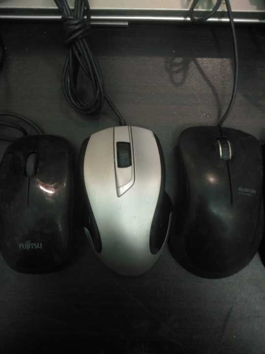 Genuine%20Wired%20Branded%20Mouse%20USB%202-Button%20American%20stock%20mouse%20branded%20good%20quality%20fresh%20packing%20ultra%20high%20quality%20mouse%20money%20back%20guaranty%20fresh%20pes%20mouse%20-%20Image%203