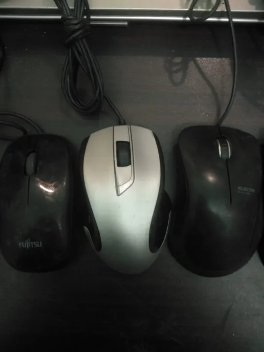 Genuine%20Wired%20Branded%20Mouse%20USB%202-Button%20American%20stock%20mouse%20branded%20good%20quality%20fresh%20packing%20ultra%20high%20quality%20mouse%20money%20back%20guaranty%20fresh%20pes%20mouse%20-%20Image%203