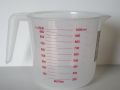 Classic Plastic Measuring Pitcher/Jug 1 Liter. 