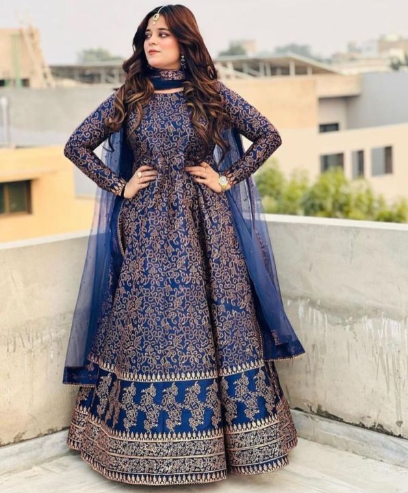 3Pc%20Stitched%20Block%20Print%20Long%20Fancy%20Maxi%20Dresses%20For%20Girls%20&%20Women%20For%20Wedding%20-%20Image%204