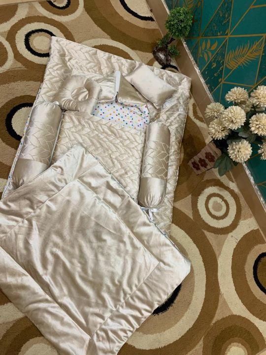 Baby%20Accessories%20Baby%20Nest%20Wrapper%207%20Pcs%20Velvet%20%20Baby%20Care%20with%20Elegant%20Style%20New%20Born%20Baby%20Accessories%20-%20Image%203