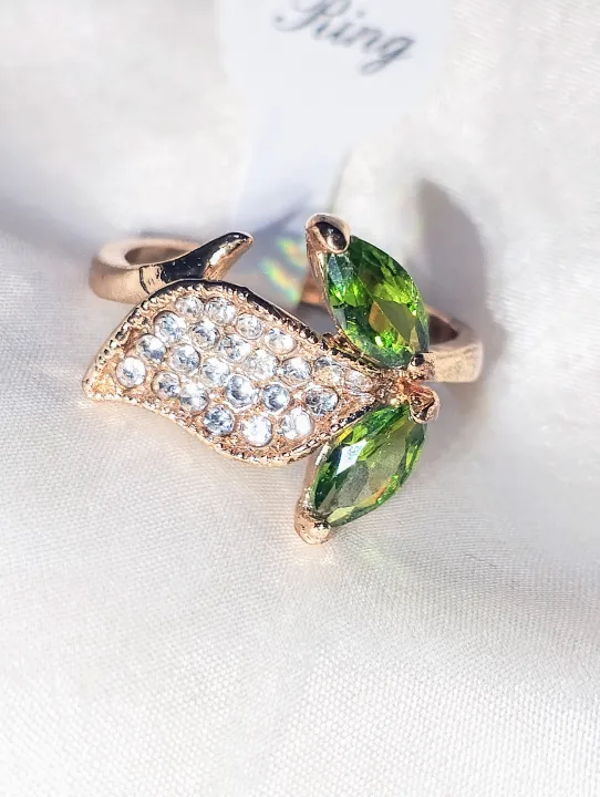 Premium%20Luxury%20Gold-Plated%20Zircon%20Ring%20for%20Women%20%E2%80%93%20Elegant%20Attractive%20Engagement%20&%20Party%20Ring%20-%20Image%205