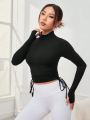 LONG SLEEVE SPORTS T-SHIRT WITH ZIPPER & DRAWSTRING FRONT. 