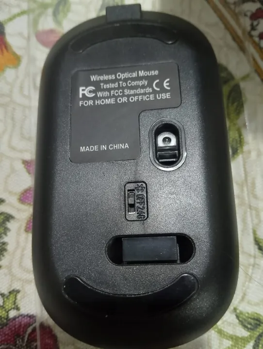 High%20Quality%20WUBIAN%20USB%20Charging%20Wireless%20RF-W1%20Mouse,%202.4G%2010m,%20Loss%20Less%20Transmission,%20Ortho-pin%20light-Five%20progress,%20High%20Precision%20Optical%20Tracking,%2020%20months%20battery%20life,%20RGB%20colorful%20light%20-%20Image%204