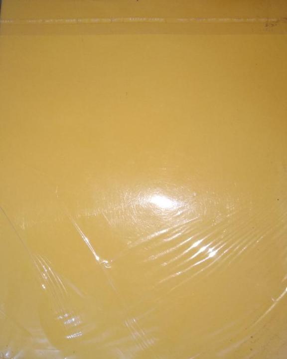 Pack%20of%2050%20Color%20Paper%20A4%20Size%20-%20Yellow%20-%20Image%203