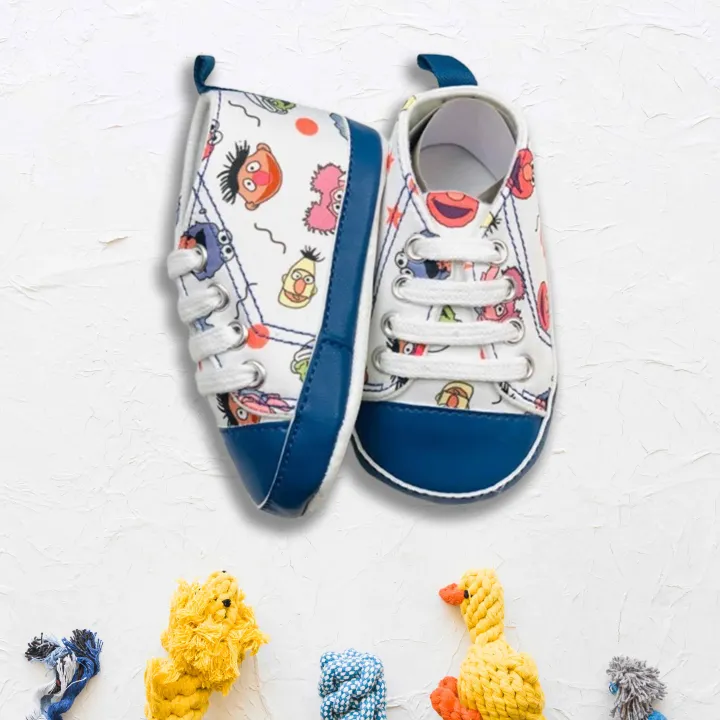 Imported%20Baby%20Shoes%20with%20Cozy%20Socks%20-%20Image%207