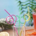 Crazy Straws, 4 Pcs Silly Straws for Kids Reusable Plastic Loop Curly Crazy Straws For Birthday Party or Classroom Activities. 