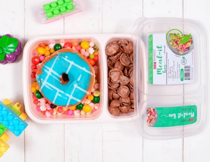 High%20Quality%20Household%20Meal-it%20Box%20Small%20700ml,%20Lunch%20Box%20with%20two%20portions/Compartments,%20Best%20Meal%20box%20for%20Office/School/College/University,%20Meal%20it%20Box%20Small%20available%20in%20beautiful%20Colors%20-%20Image%203