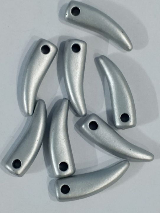 Unique%20Beads%20for%20Unique%20Crafts.%20Silver%20Long%20Curve%20Tussle%20Plastic%20Beads.%20Pack%20of%2040gms%20Beads,%20For%20DIY%20Jewelry%20Making,%20Crafting,%20Home%20Decor,%20And%20Dress%20Accessories.%20-%20Image%208
