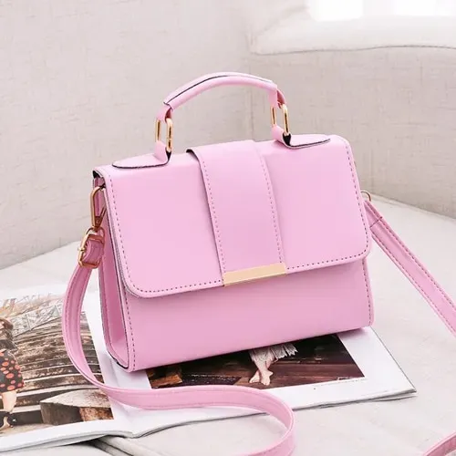 Chic%20Square%20Crossbody%20Bag%20for%20Women%20-%20Casual%20Style%20Nylon%20Shoulder%20Bag%20with%20Adjustable%20Strap%20-%20Image%204
