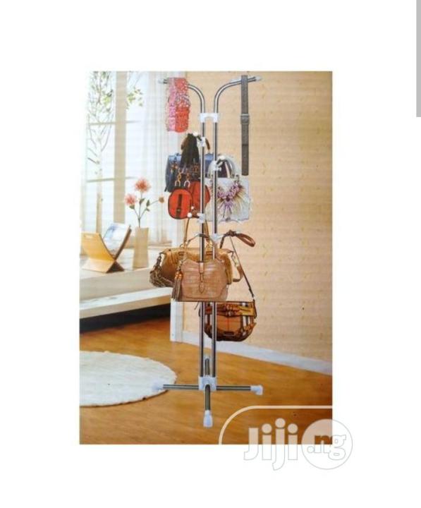 HAND%20BAGS%20AND%20BELTS%20RACK%20-%20Image%204