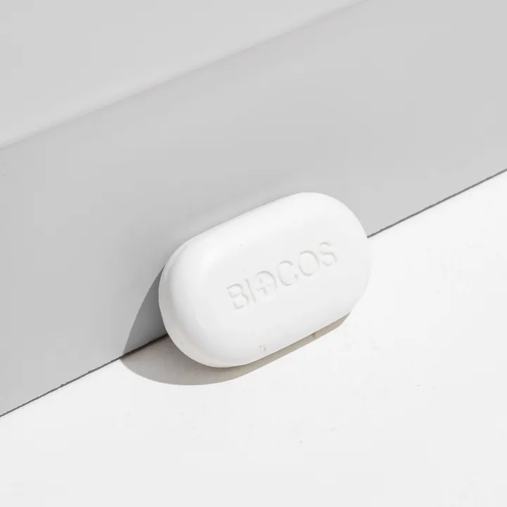 Biocos%20Beauty%20Soap%20%E2%80%93%20(Small)%20Acne-Fighting%20&%20Hydrating%20Soap%20with%20Papaya%20Extract,%20Aloe%20Vera%20&%20Vitamin%20E%20%E2%80%93%20Brightens,%20Moisturizes%20&%20Clears%20Skin%20%E2%80%93%2090gm%20-%20Image%202