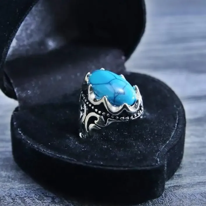 Wholesale%20Gothic%20Turquoise%20Red%20Glass%20Stone%20Ring%20Bohemian%20Punk%20Ring%20For%20Men%20-%20Image%203