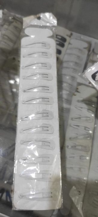 Pack%20of%2012%20Pieces%20of%20Black%20Snap%20Hair%20Clips%20Hair%20Grip%20Hair%20Pins%20-%20Image%206