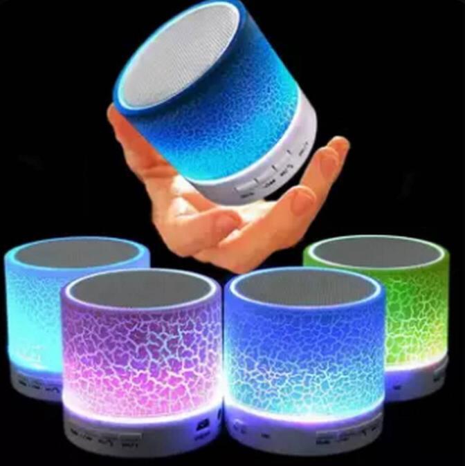 S-10%20Bluetooth%20Mini%20Speaker,%20Built-in%20Rechargeable%20Battery%20(Connect%20With%20All%20Bluetooth%20Devices).%20-%20Image%204
