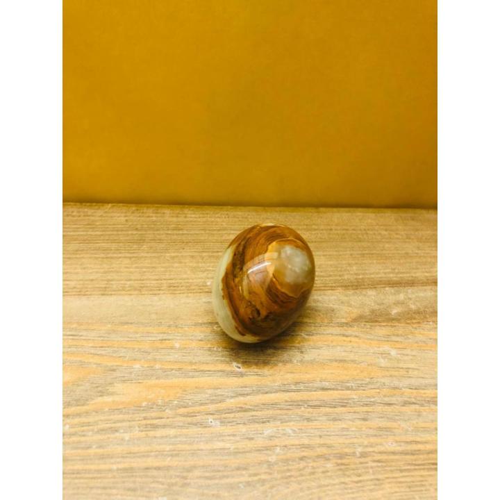 Alluring Marble Table Decor