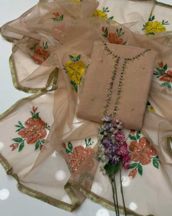 New%20Arrival%20Hand%20Paint%20Emblished%20Organza%20With%20Beats%20Adda%20Work%20Dupatta%20Along%20Qataan%20Silk%20Shirt%20&%20Trouser%203%20Piece%20Dress%20-%20Image%205