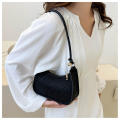 black  bag Trendy brilliant  Women's bag Shoulder bag for  use Party Office Fashion enthusiasts Versatile. 