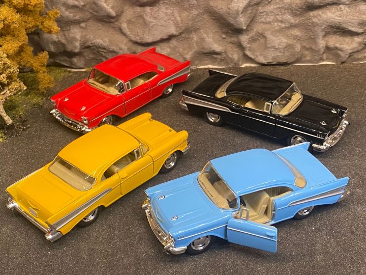 Kinsmat 1957 Chevrolet Bel Air -Scale 1/43 diecast Model
