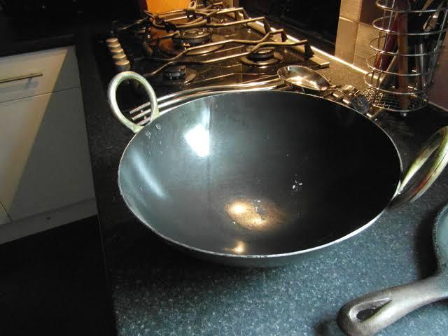 pure%20iron%20made%20karahi(%20KADAI+COVER%20)%20with%20steel%20karom%20handel%20%20BEST%20FOR%20MAKING%20SHANWARI%20KARAHI%20PESHAWRI%20KARAHI%20MUTTON%20KARAHI%20heavy%20qulity%20black%20karahi%20heavy%20base%20%2015%20-%20Image%202