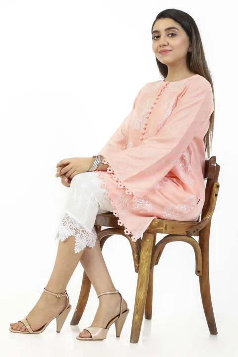 EGO%20Fall%20Collection%202019%20%20Mighty%20Paisley%20%20Peach%20Cotton%20Kurti%20For%20Women%20-%20Image%203