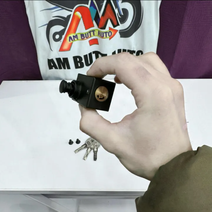 Universal%20Push%20Lock%20for%20Bike%20Handle%20Lock%20for%20(1Pcs)%2070%20Bikes%20Handle%20Lock%20for%20125%20/%2070%20/%2070%20Dream%20/%20UD100%20/%20Pridor%20%20Thumb%20Lock%20For%20Bikes%20Safety%20Lock%20for%20Bikes%20Bike%20Lock%20for%2070%20-%20Image%205