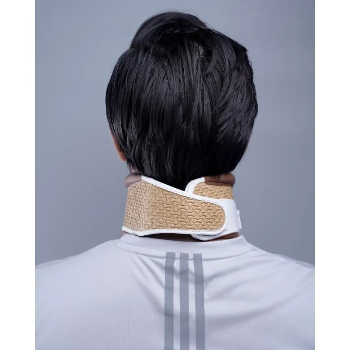 ECONOMY%20CERVICAL%20COLLAR%20HARD%20TWO%20PIECE%20MADE%20OF%20EVA%20SHEET%20(TS%20ORTHO%20&%20SURGICAL)%20-%20Image%204