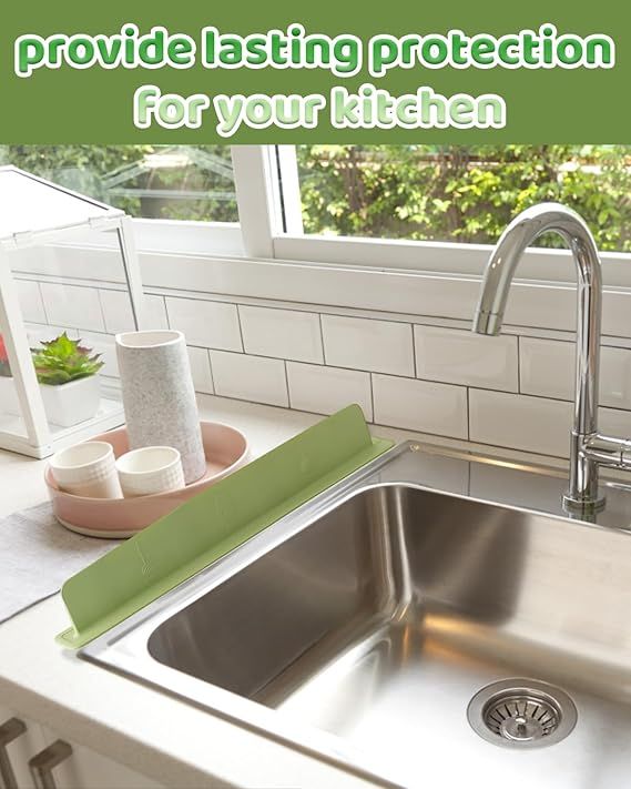 Sink%20Splash%20Guard%20in%20Kitchen%20Multicolour%20Silicone%20Prevents%20Water%20Splashing%20While%20Washing%20Dishes%20-%20Image%205