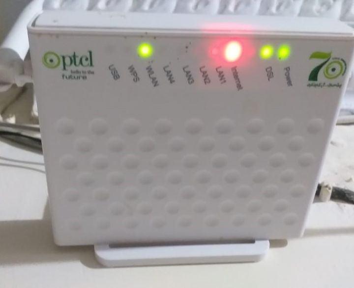 PTCL%20ZTE%20VDSL%20Router%20with%20High%20Range%20Wifi%202025%20-%20Image%203