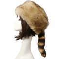 Plush Russian Style Flat Top Hat Winter Mongolian Hat Thicken Plush Raccoon Tail Hat for Adult Teens Keep Warm Hat Wholesale. 